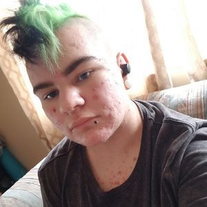 Meet your Posher, Derek